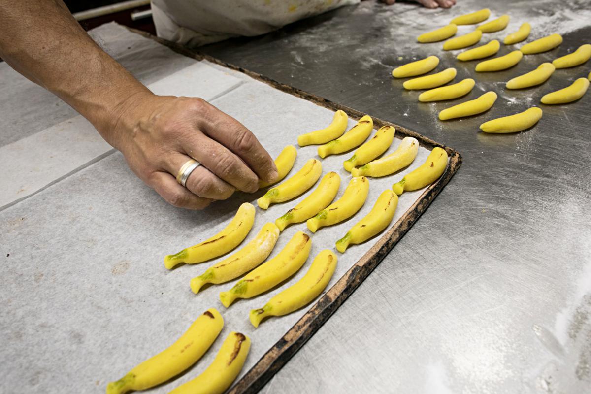 Al rico plátano, aunque este no sea de Canarias. Al rico plátano, aunque este no sea de Canarias.