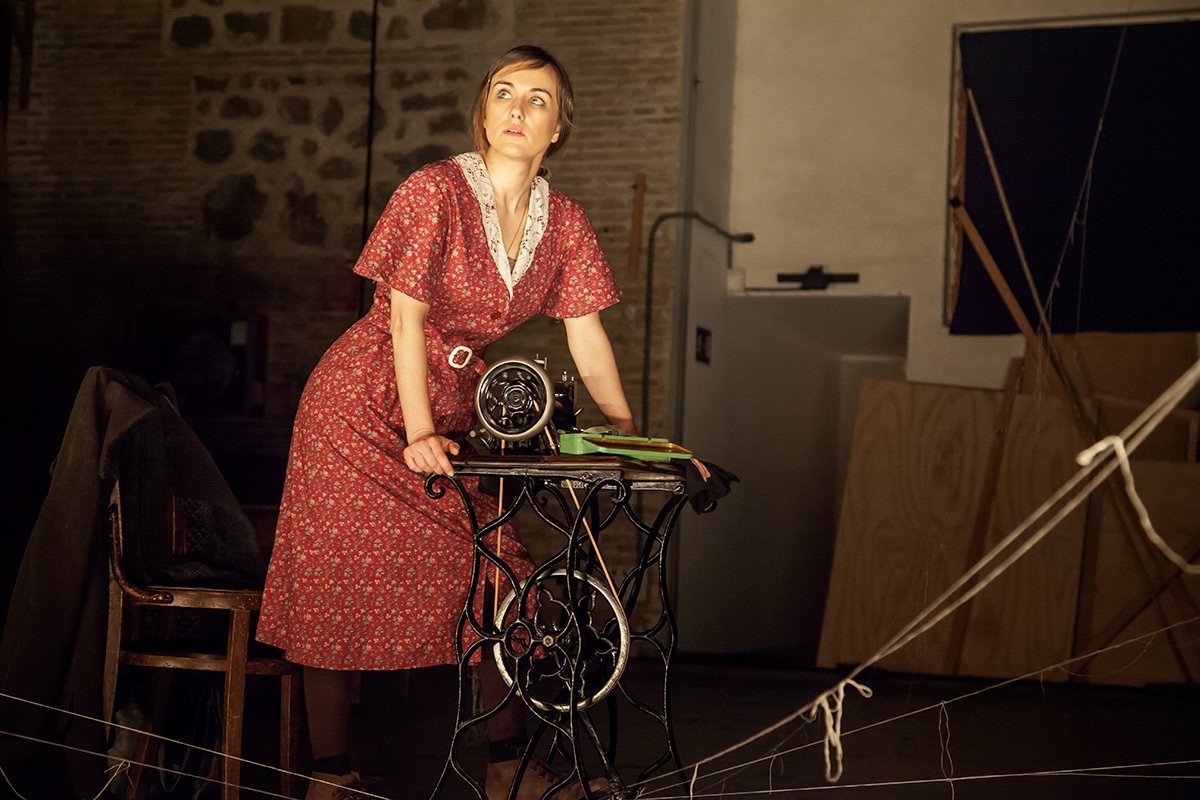 Laura Toledo protagoniza la versión teatral de la novela 'La voz dormida'. Foto: Teatro Bellas Artes de Madrid. Laura Toledo protagoniza la versión teatral de la novela 'La voz dormida'. Foto: Teatro Bellas Artes de Madrid.