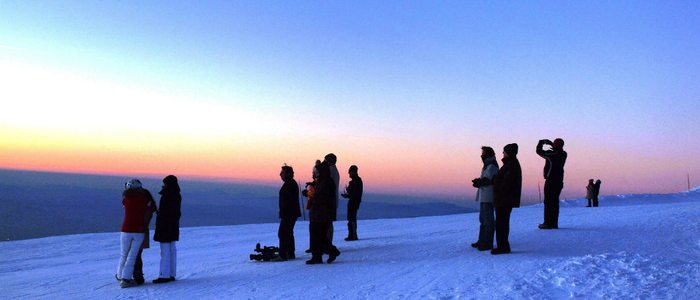 Atardecer desde el Veleta. / Imagen cedida por:Cetursa Sierra Nevada. Atardecer desde el Veleta. / Imagen cedida por:Cetursa Sierra Nevada.