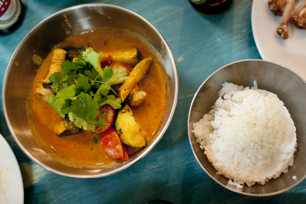 Curry de gambones, el plato con más marcha -picante- de la carta. Curry de gambones, el plato con más marcha -picante- de la carta.