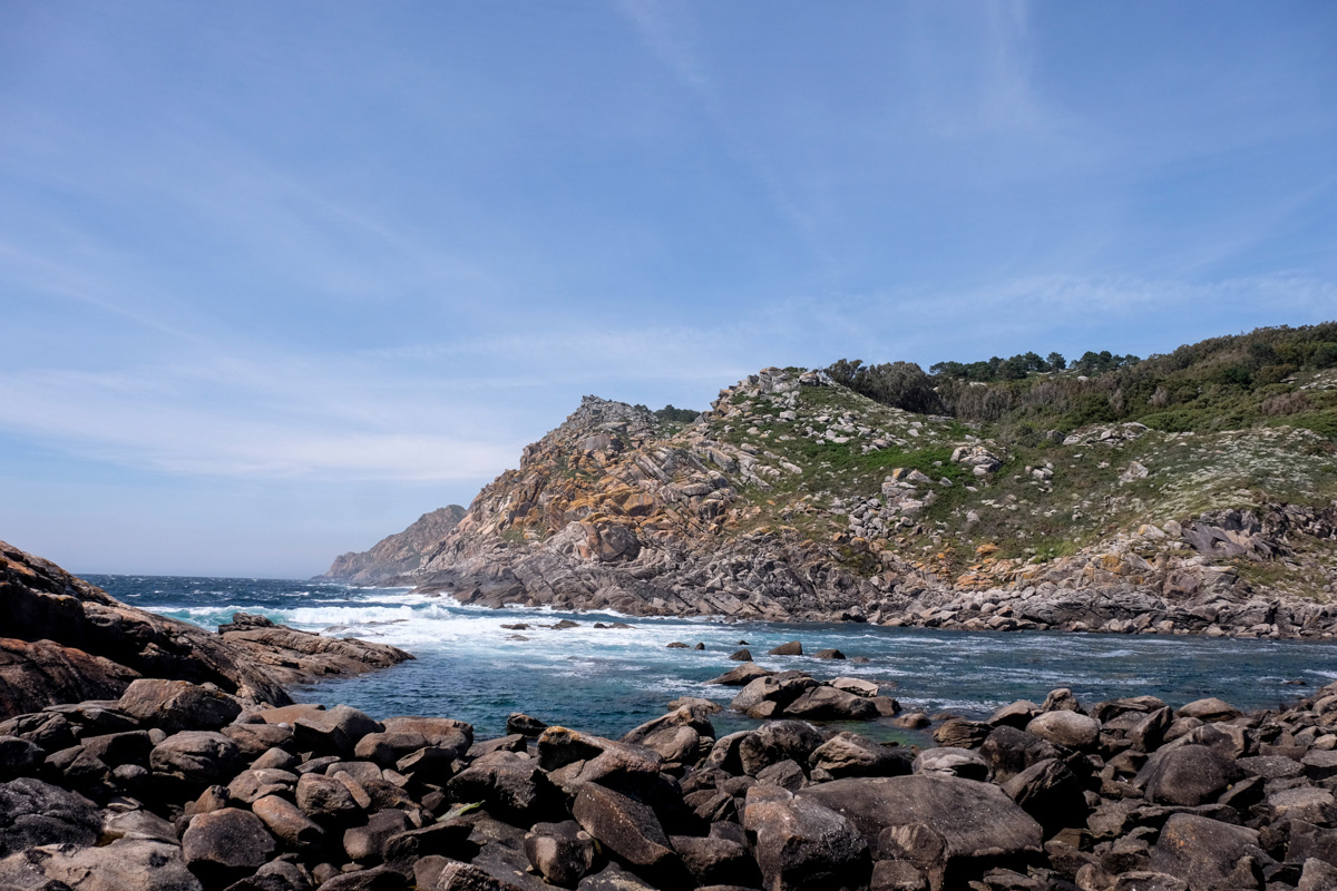 El puente que une dos de las islas de Cíes es rebasado muchas veces por el Atlántico. El puente que une dos de las islas de Cíes es rebasado muchas veces por el Atlántico.