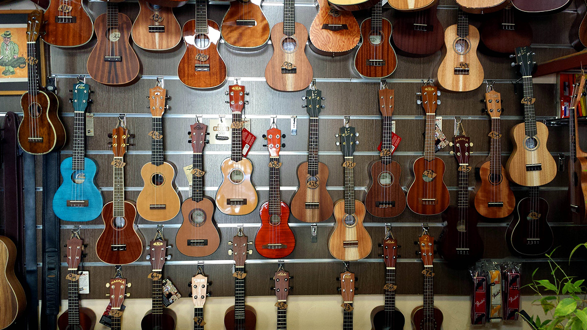 Ukeleles Ukeleles