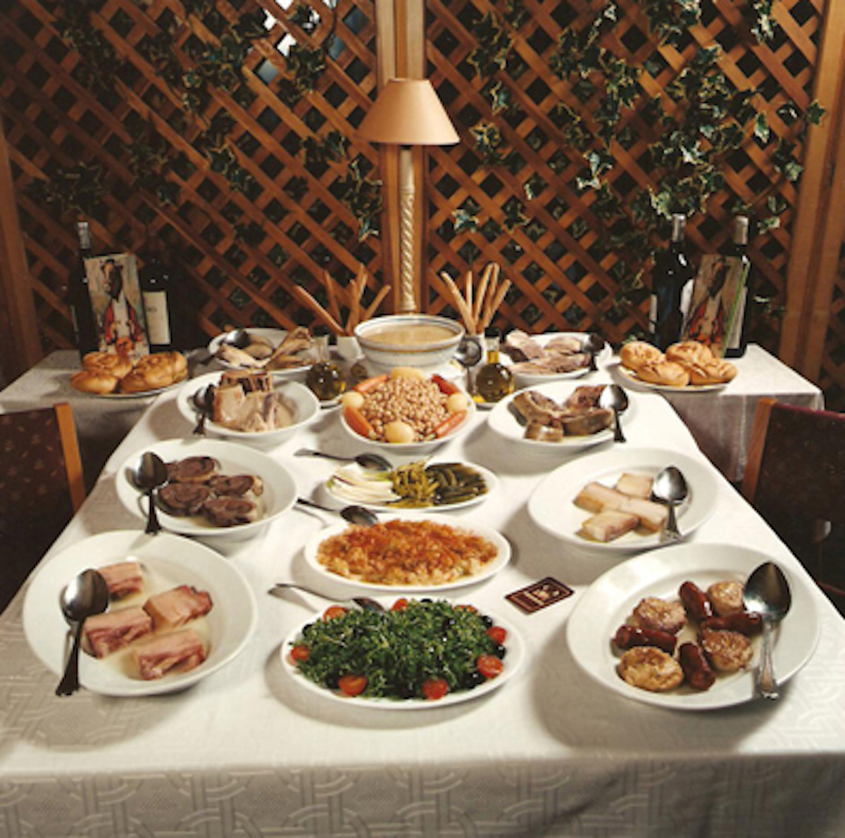 Restaurante El Charolés, San Lorenzo del Escorial. Restaurante El Charolés, San Lorenzo del Escorial.