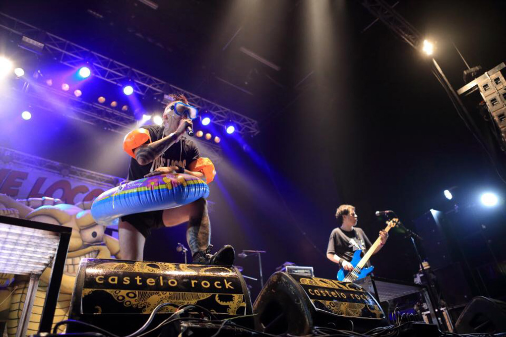 Celebración de uno de sus conciertos en ediciones pasadas, ¿alguien da más? Foto: Facebook Castelo Rock. Celebración de uno de sus conciertos en ediciones pasadas, ¿alguien da más? Foto: Facebook Castelo Rock.