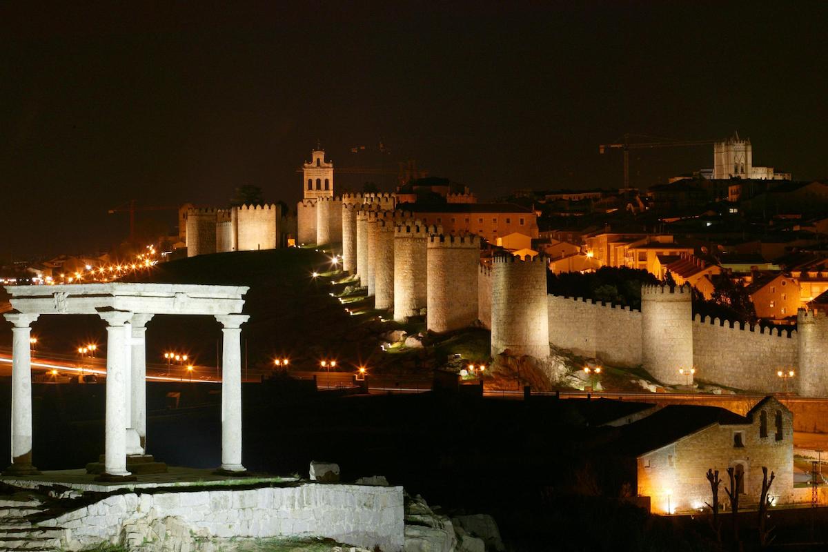 Panorámica de Ávila. Panorámica de Ávila.