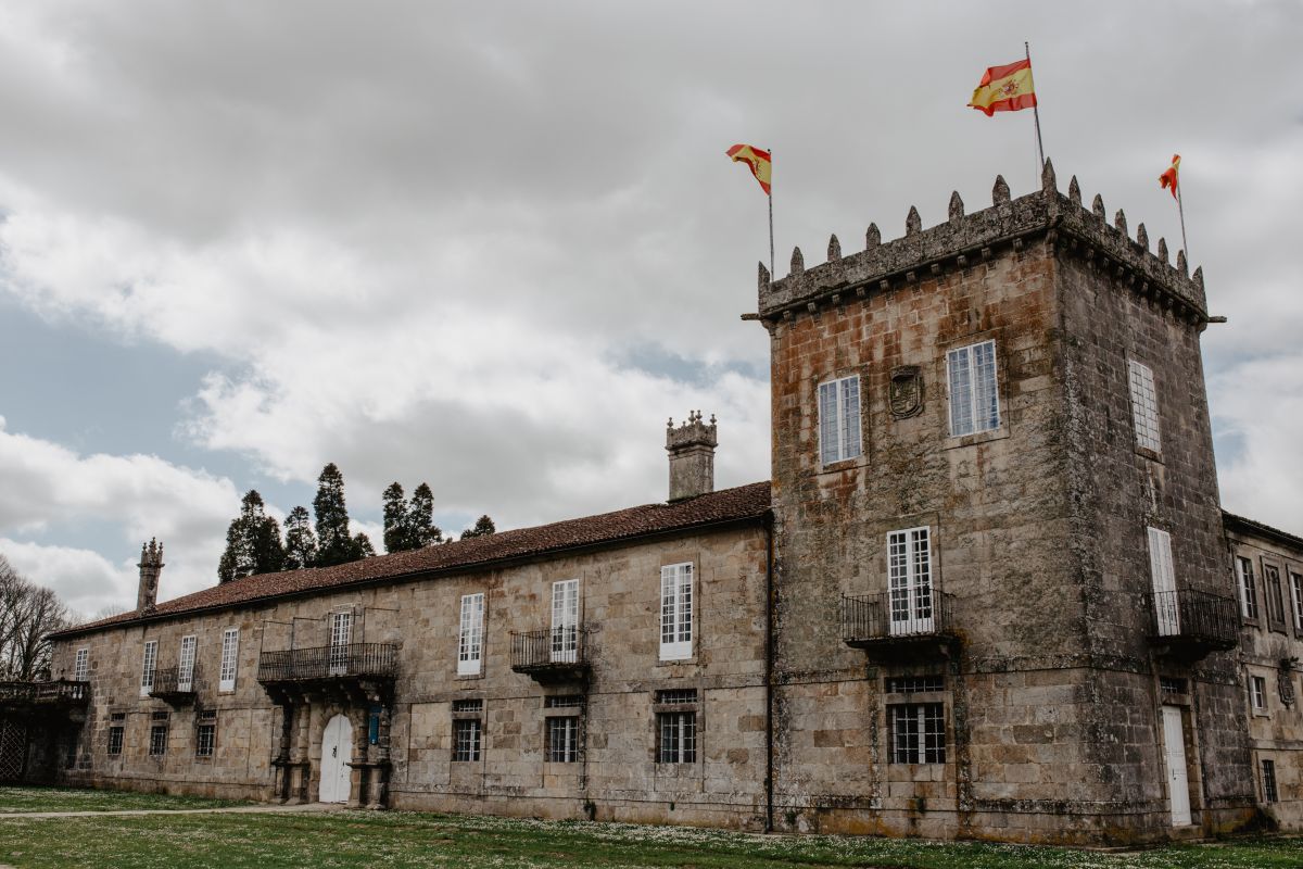 El pazo de Oca, por fuera. El pazo de Oca, por fuera.