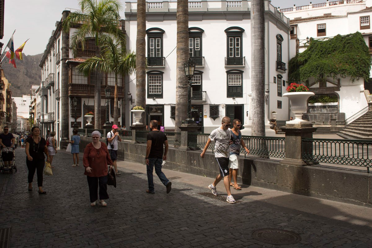 Plaza de España, en Santa Cruz de La Palma. Plaza de España, en Santa Cruz de La Palma.