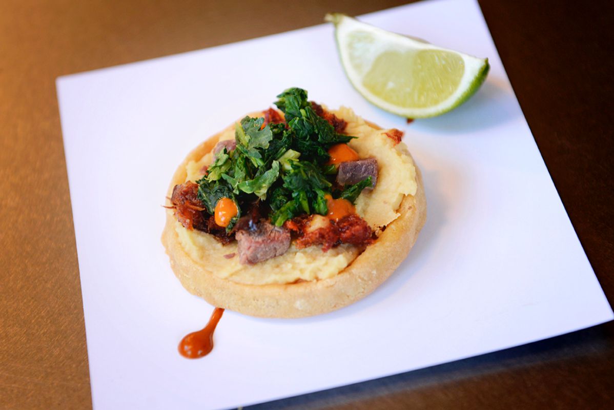 Tapa de sopa de cocido de Lalín de Diego López ('La Molinera') de la edición de 2017 del Festival PortAmérica en Caldas de Reis, Pontevedra. Tapa de sopa de cocido de Lalín de Diego López ('La Molinera') de la edición de 2017 del Festival PortAmérica en Caldas de Reis, Pontevedra.