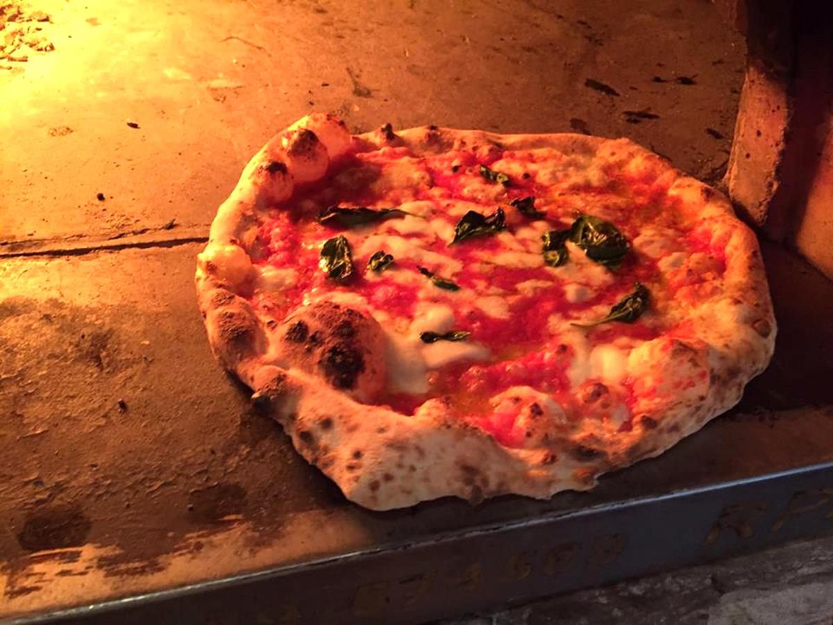 La pizza al horno de Reginella. Foto: Reginella. La pizza al horno de Reginella. Foto: Reginella.