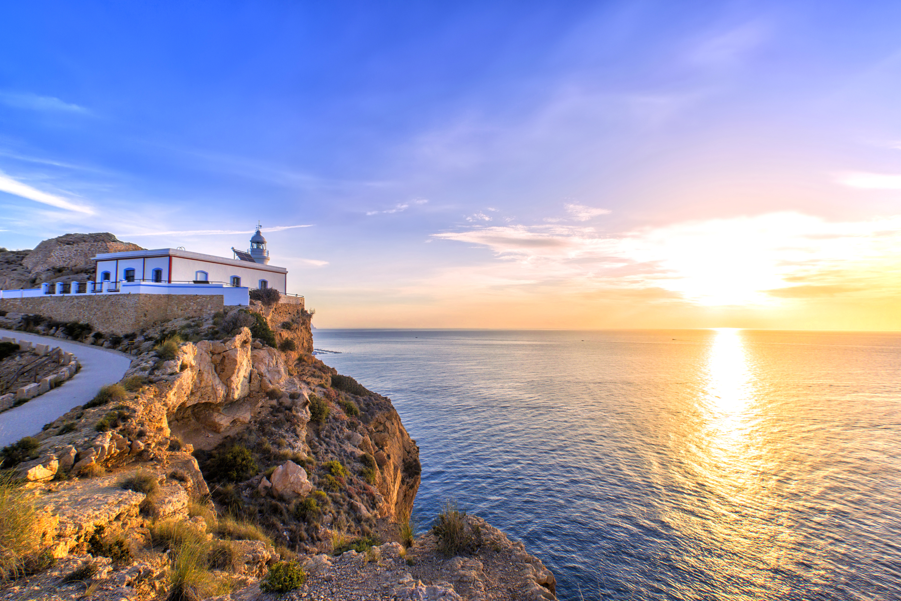 El faro de Albir, un lugar mágico. Foto: shutterstock. El faro de Albir, un lugar mágico. Foto: shutterstock.