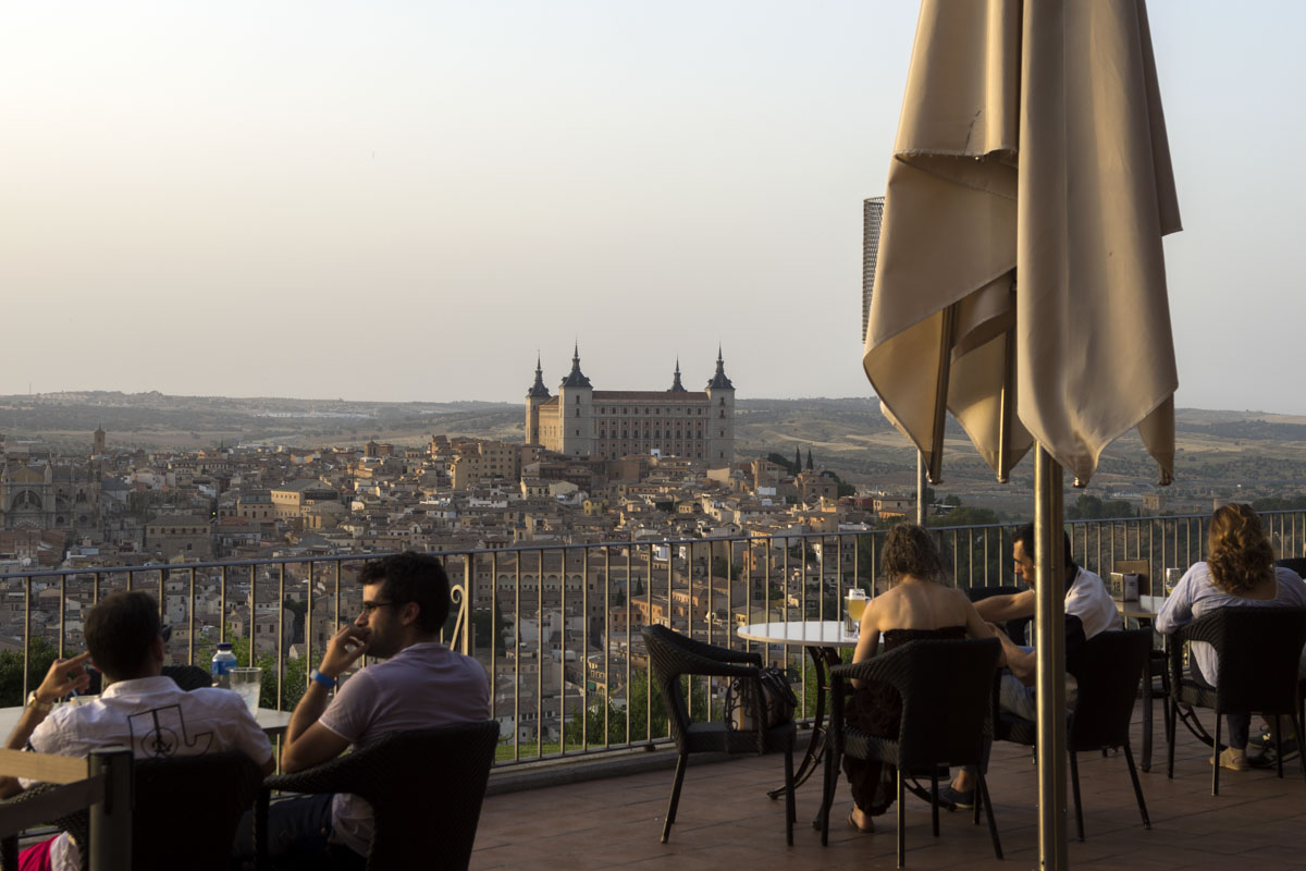 Con esta terraza, el Parador fue el encargado de 'democratizar' las vistas de la ciudad al público. Con esta terraza, el Parador fue el encargado de 'democratizar' las vistas de la ciudad al público.