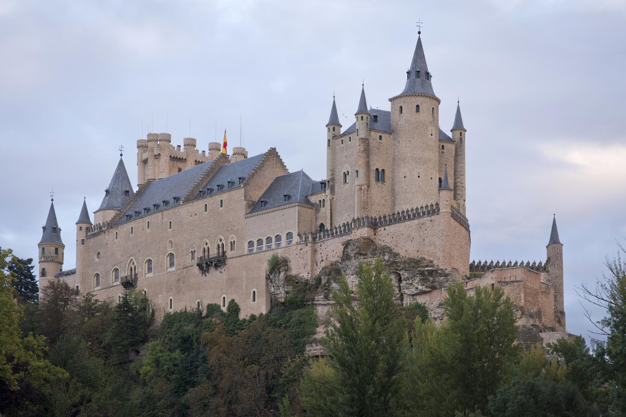 El Alcázar, cuál clíper que navega según Jan Morris. El Alcázar, cuál clíper que navega según Jan Morris.