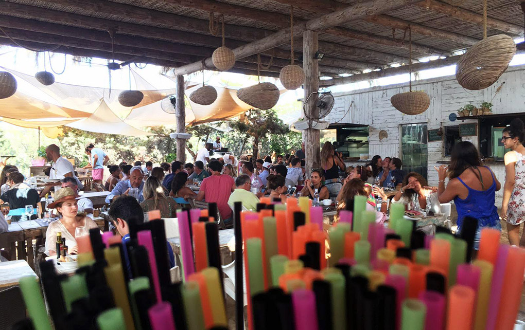 Ambiente relajado en 'Beso Beach', Formentera. Foto: cedida. Ambiente relajado en 'Beso Beach', Formentera. Foto: cedida.