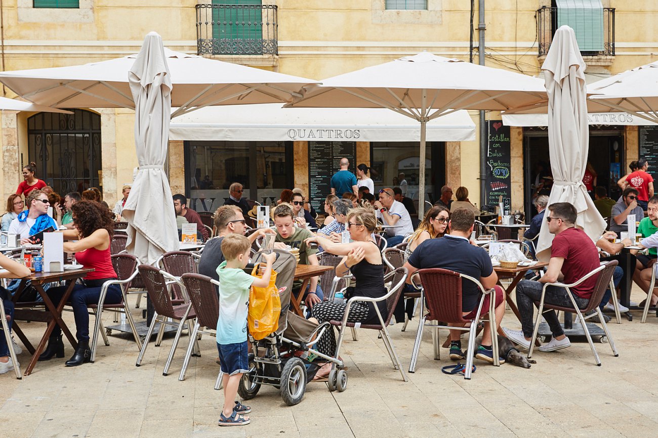 Restaurante 'Quattros'. Terraza Restaurante 'Quattros'. Terraza