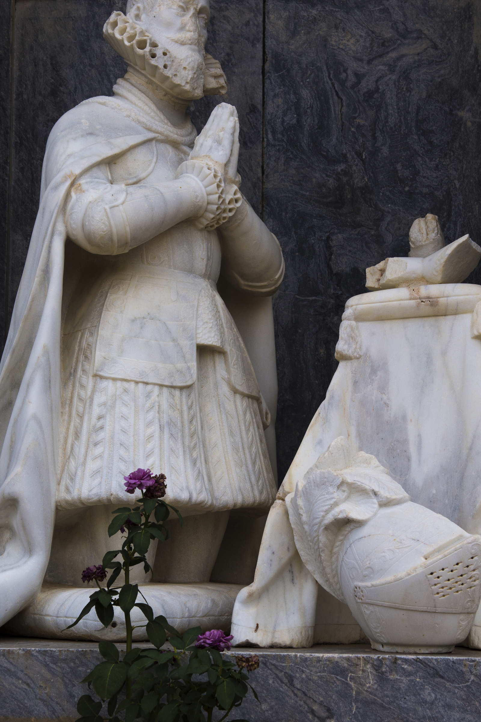 Estatua en Viso del Marqués. Foto: Manuel Ruiz Toribio. Estatua en Viso del Marqués. Foto: Manuel Ruiz Toribio.