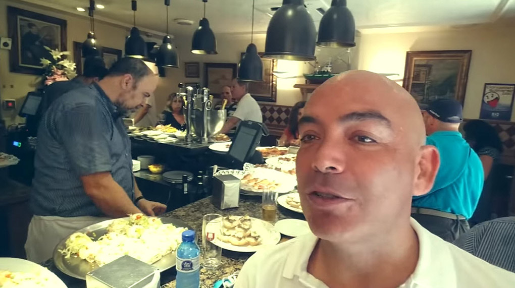 El empresario hostelero y presentador Kike Sarasola, incondicional de los pintxos del 'Ganbara'. Foto: cedida. El empresario hostelero y presentador Kike Sarasola, incondicional de los pintxos del 'Ganbara'. Foto: cedida.