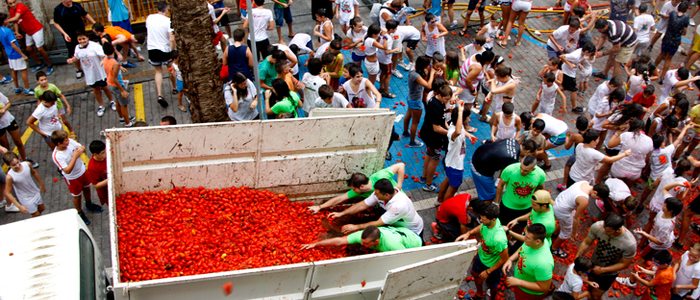La Tomatina Infantil. /Foto cedida por: Ayuntamiento de Buñol. La Tomatina Infantil. /Foto cedida por: Ayuntamiento de Buñol.