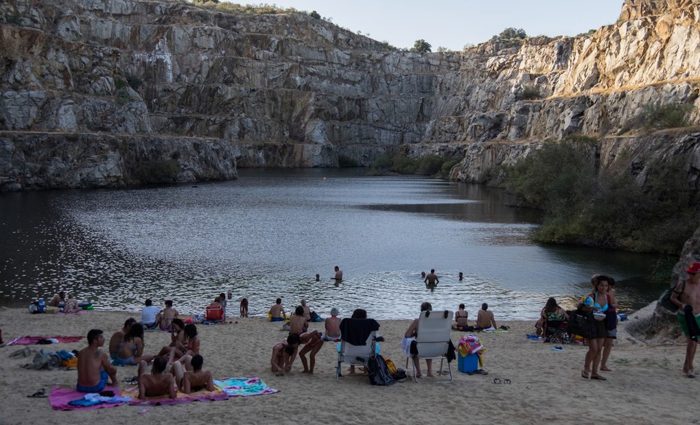 ruta por el parque natural del tajo internacional en alcántara