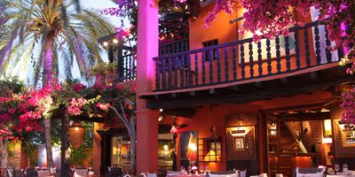 Restaurante Las Dos Lunas. Restaurante Las Dos Lunas.