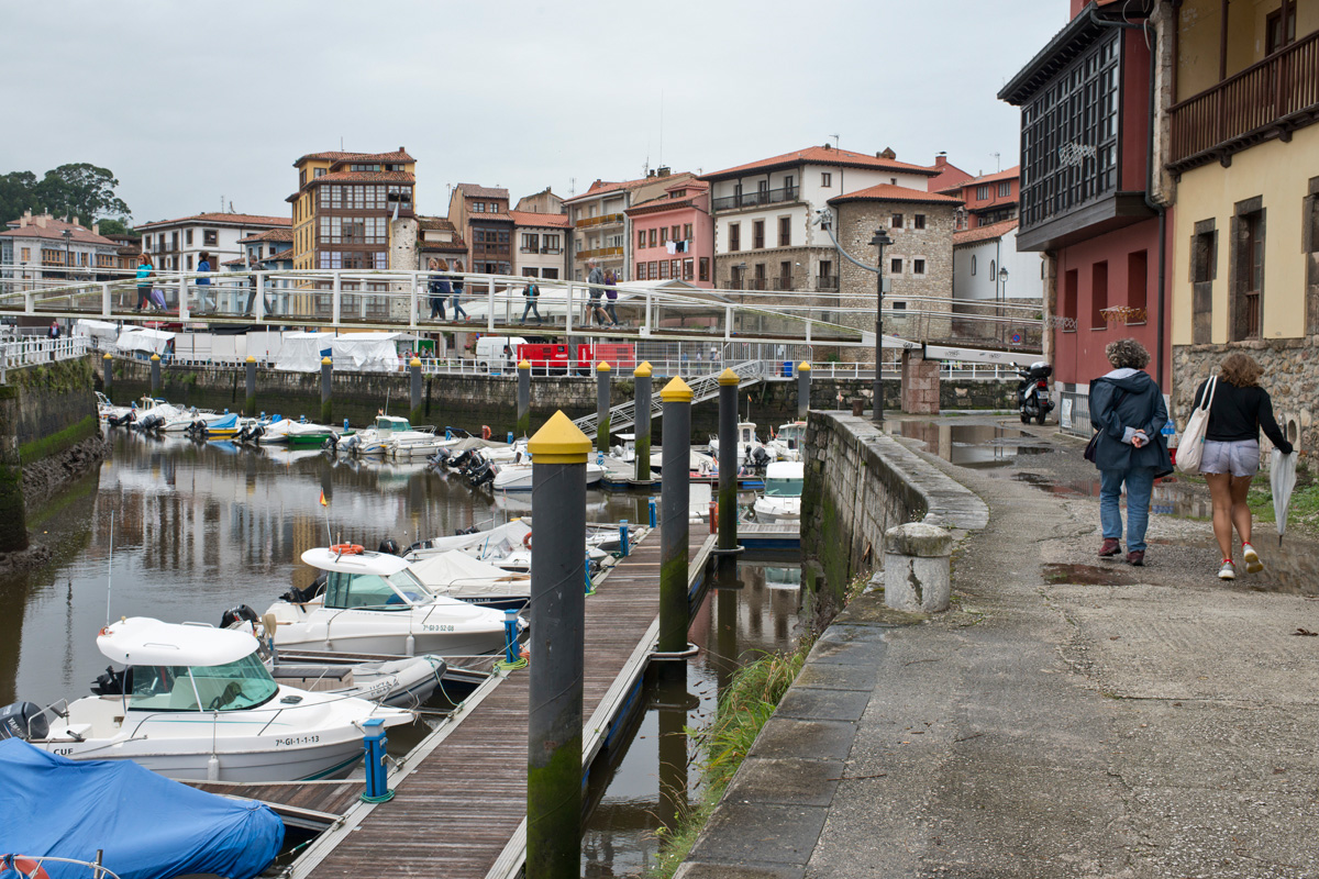 Llanes merece una parada para comer y comprar. Foto: Sofía Moro. Llanes merece una parada para comer y comprar. Foto: Sofía Moro.
