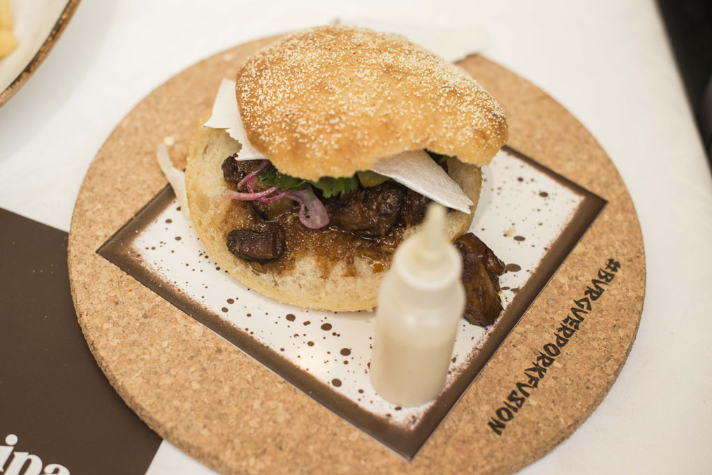 Burguer Pork Fusion. Burguer Pork Fusion.
