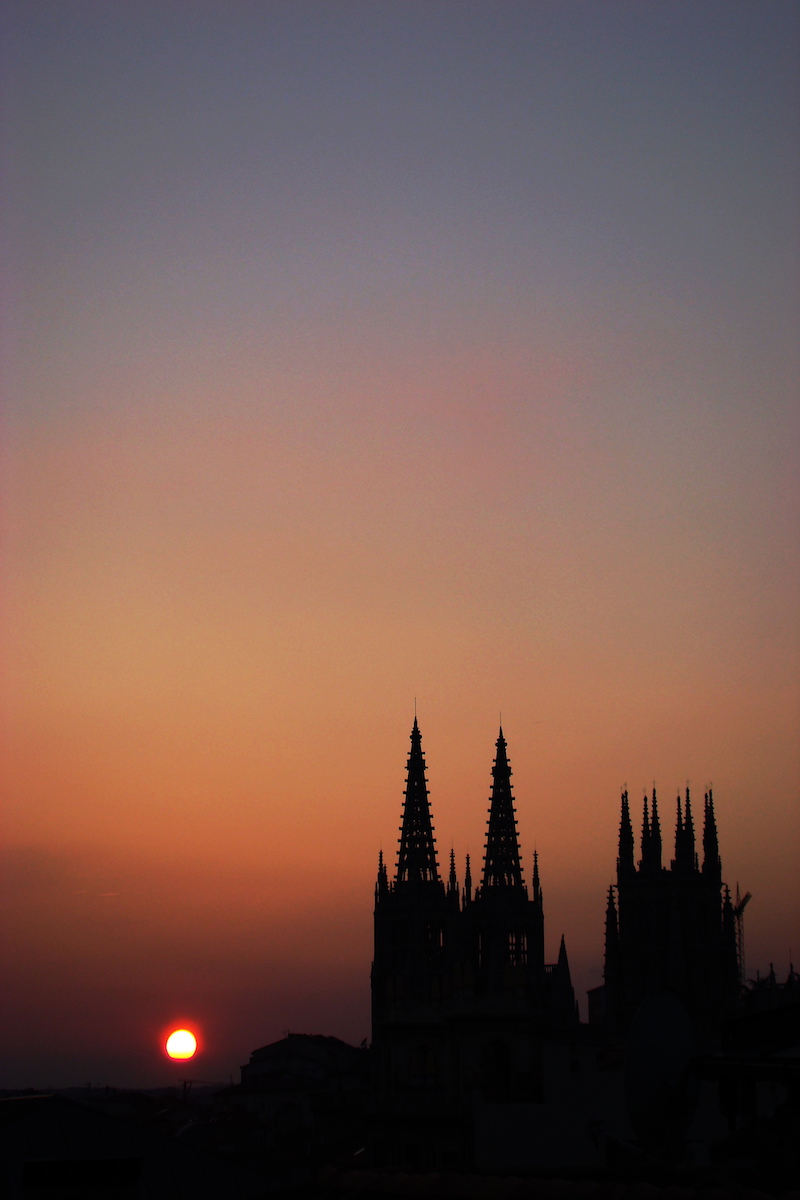 Vista de noche. Foto: Turismo de Burgos. Vista de noche. Foto: Turismo de Burgos.