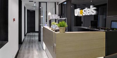 Recepción de U-Hostels, Madrid. Recepción de U-Hostels, Madrid.