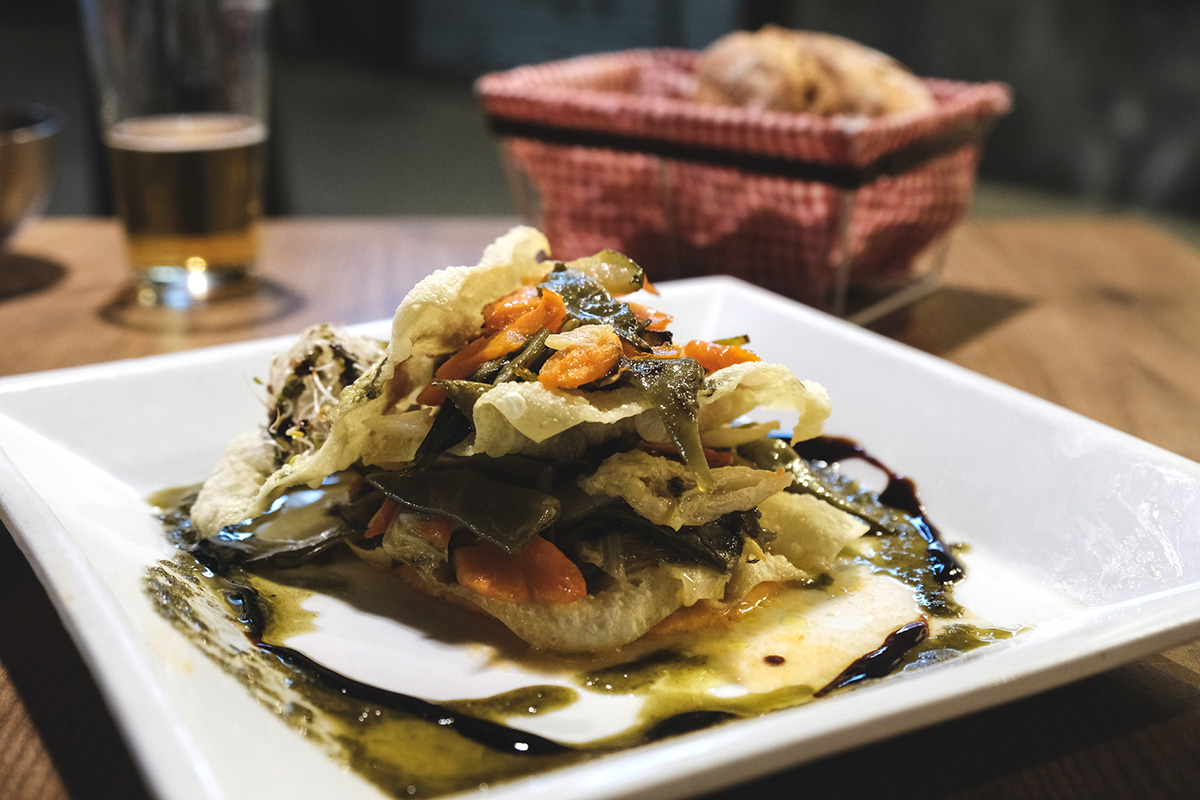 Lasaña crujiente de verduras confitadas. Lasaña crujiente de verduras confitadas.