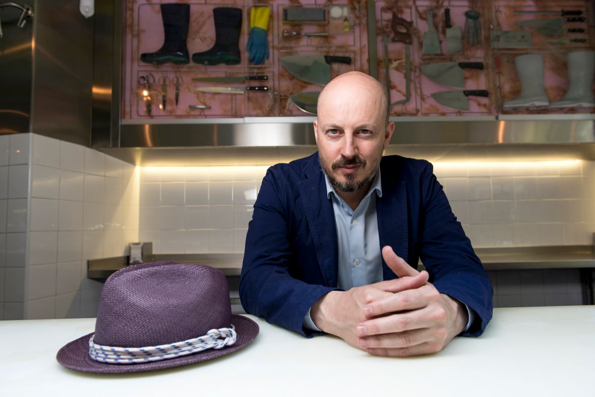 Javier Bonet, propietario de 'Sala de Despiece'. Foto: Alfredo Arias. Javier Bonet, propietario de 'Sala de Despiece'. Foto: Alfredo Arias.