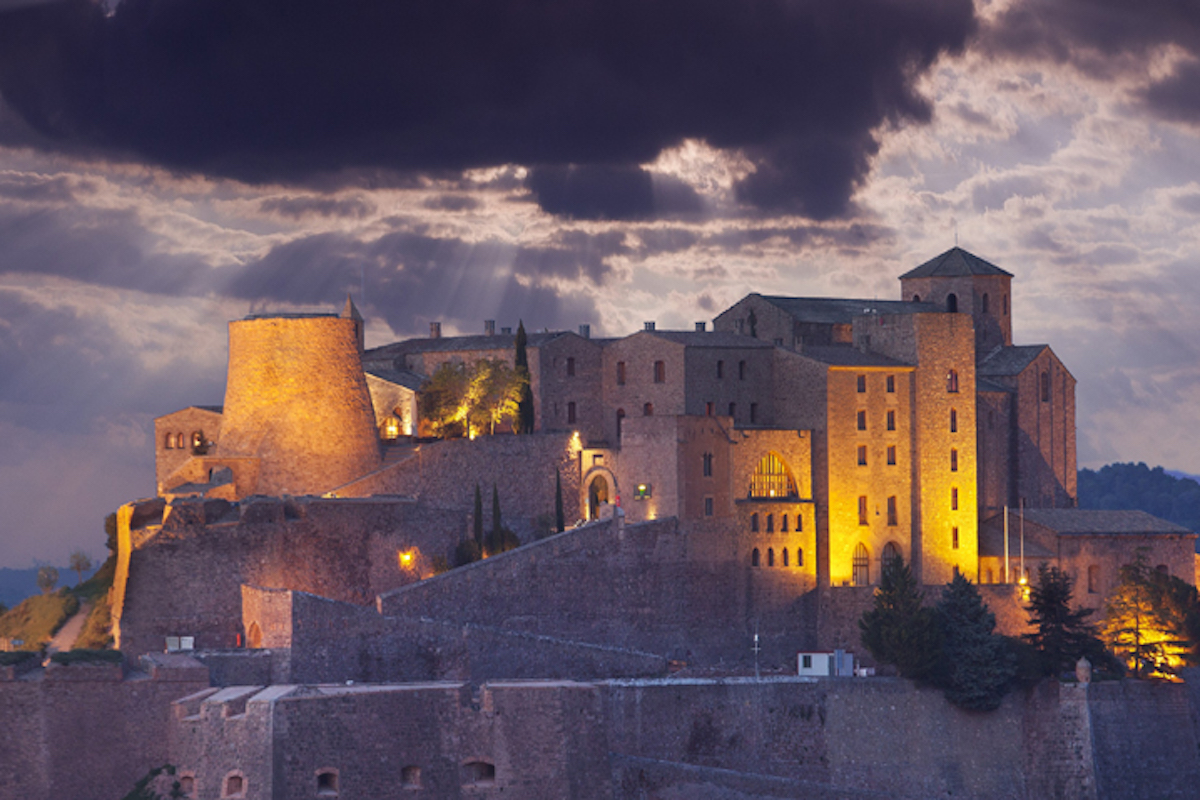 Panorámica Parador de Cardona. Foto: Paradores de Turismo. Panorámica Parador de Cardona. Foto: Paradores de Turismo.