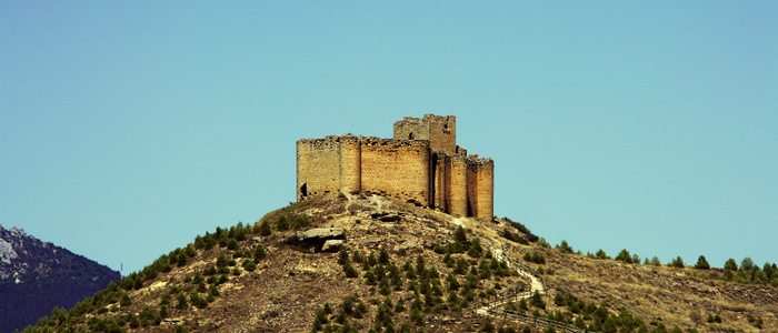 Castillo de Davalillo. Foto: La Rioja Turismo. Castillo de Davalillo. Foto: La Rioja Turismo.