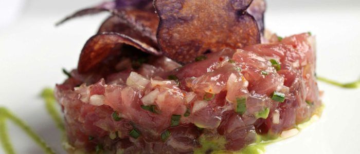 Tartar de atún, Casanis. Tartar de atún, Casanis.