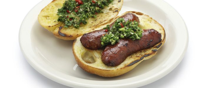 La salsa chimichurri es perfecta para las carnes. La salsa chimichurri es perfecta para las carnes.