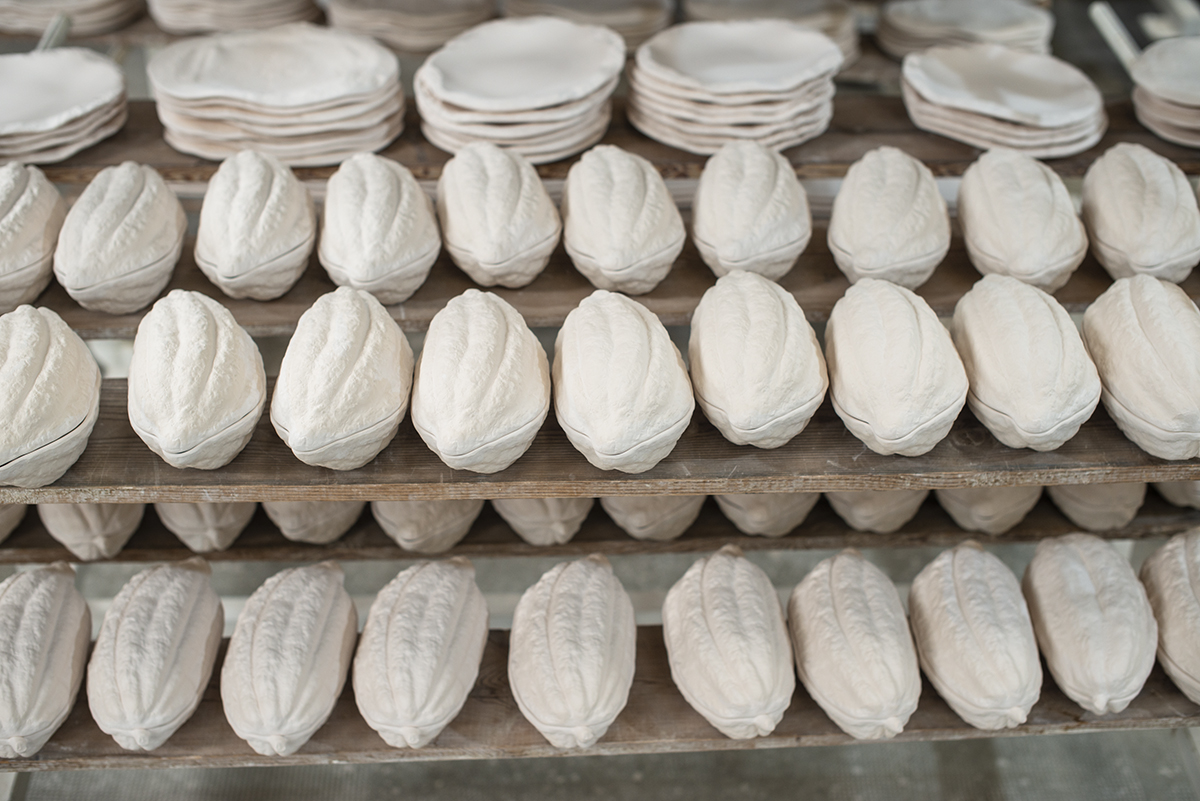 Vajillas Pordamsa. El cacao y otras formas de la naturaleza con uso en la cocina y la mesa. Vajillas Pordamsa. El cacao y otras formas de la naturaleza con uso en la cocina y la mesa.
