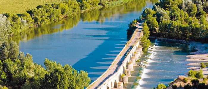 Puente romano sobre el Duero, en Toro. Puente romano sobre el Duero, en Toro.