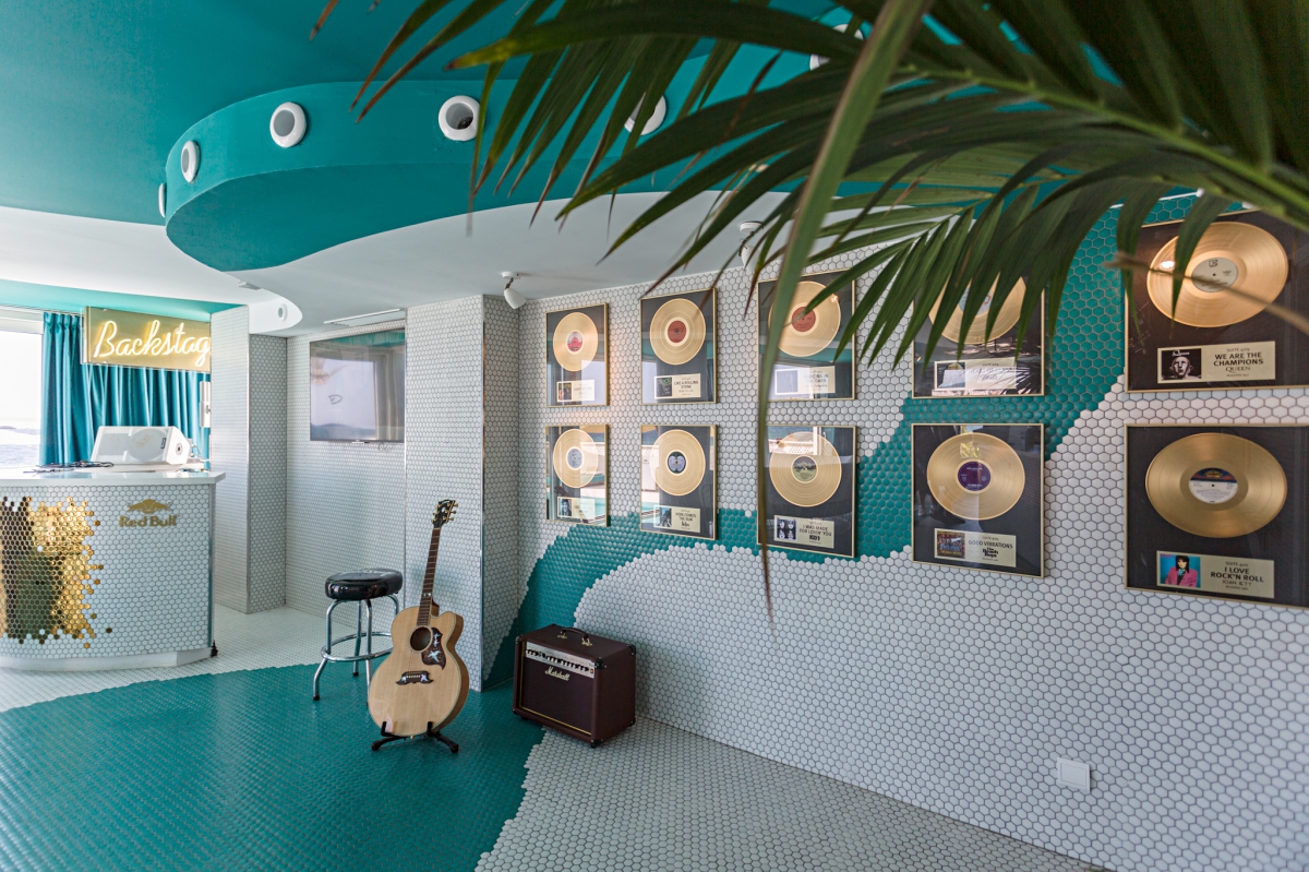 Lobby del hotel El Dorado (Ibiza). Lobby del hotel El Dorado (Ibiza).