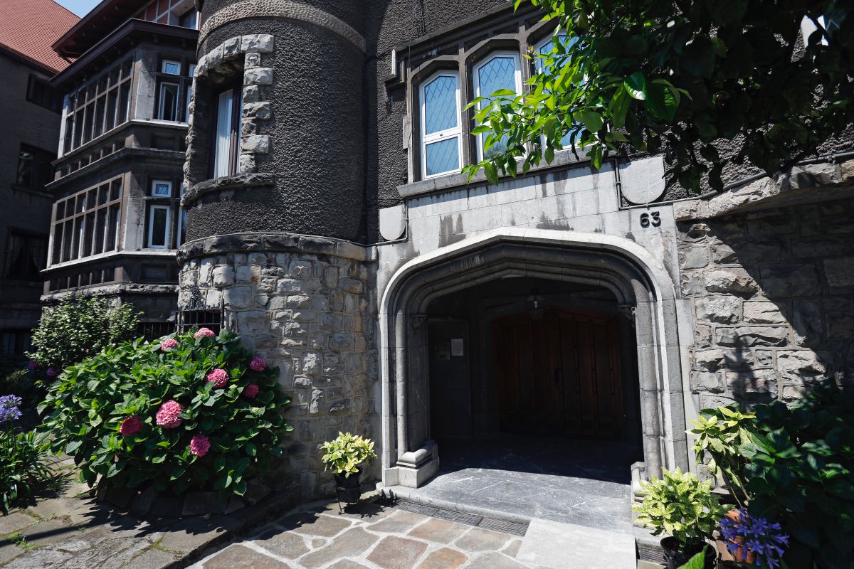 La entrada al edificio Cisco II, en Getxo, Vizcaya. La entrada al edificio Cisco II, en Getxo, Vizcaya.