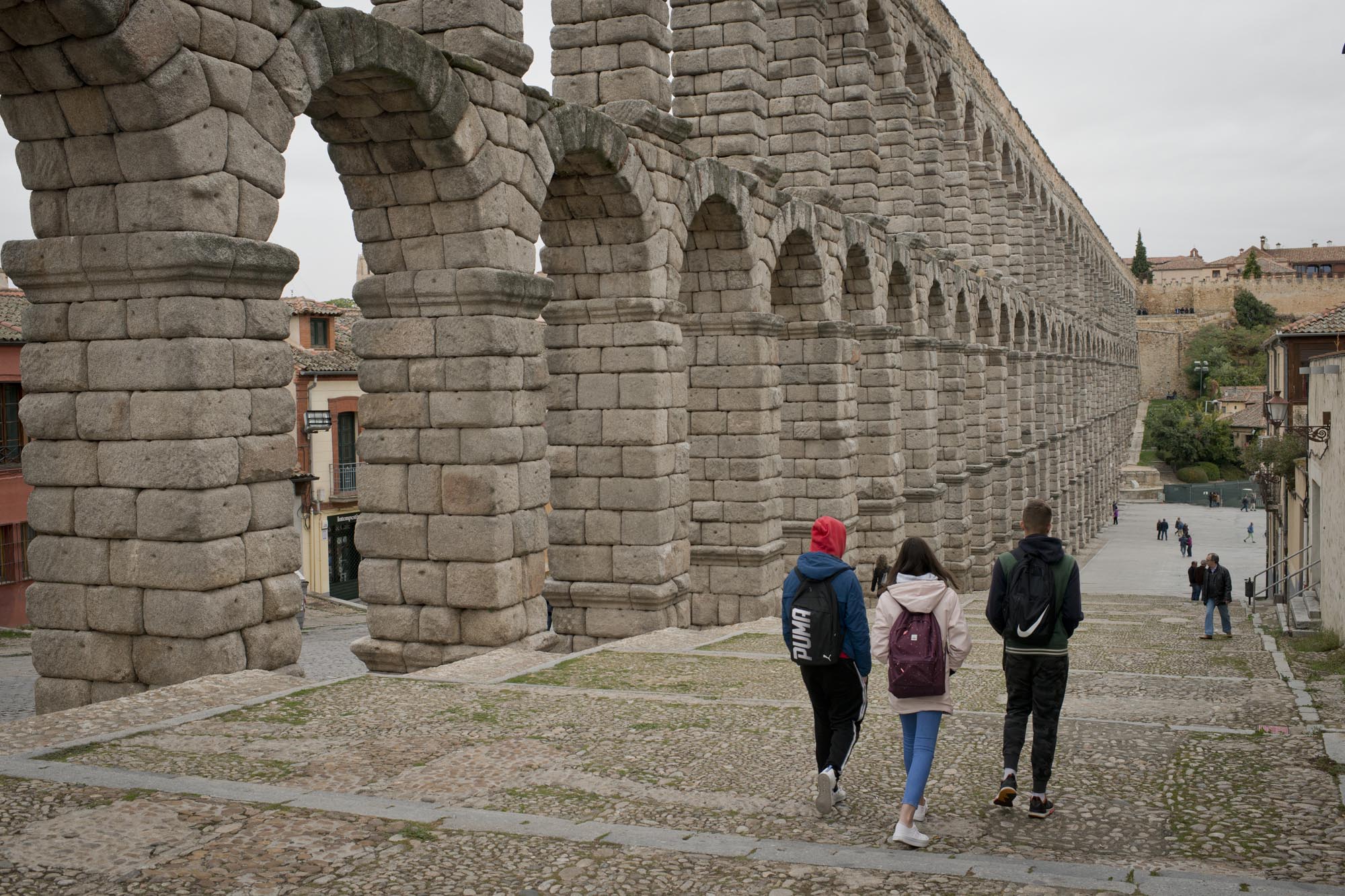 Dos mil años te contemplan, pero para sus habitantes siempre está ahí. Dos mil años te contemplan, pero para sus habitantes siempre está ahí.