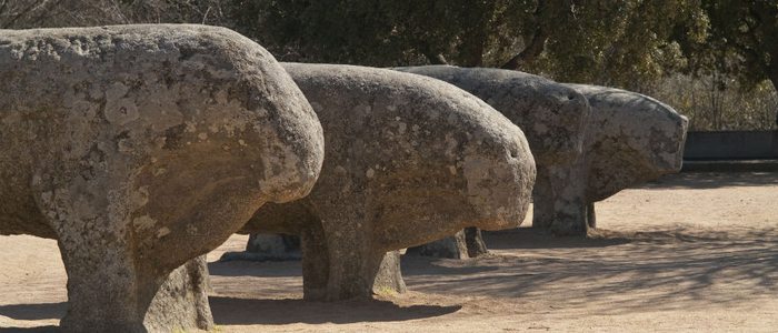 Toros de Guisando, El Tiemblo. Toros de Guisando, El Tiemblo.
