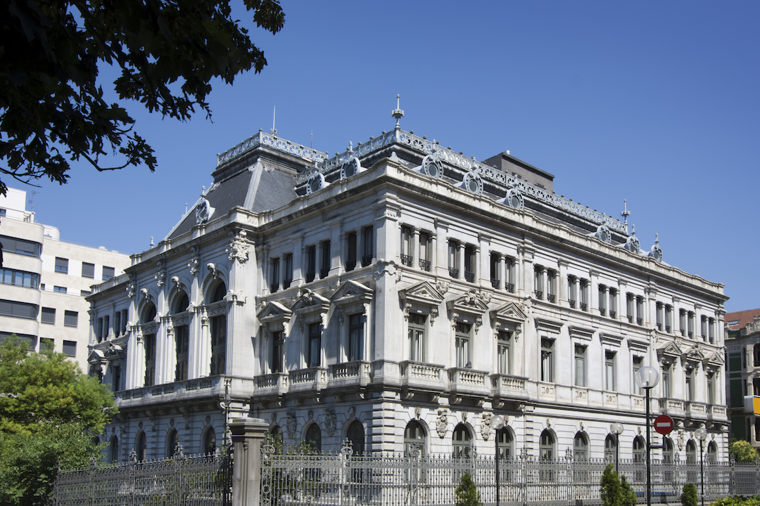 Parlamento de Asturias. Parlamento de Asturias.