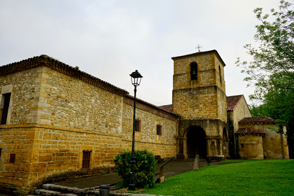 El Parador de Cangas de Onís se asienta sobre un monasterio del siglo VIII. El Parador de Cangas de Onís se asienta sobre un monasterio del siglo VIII.
