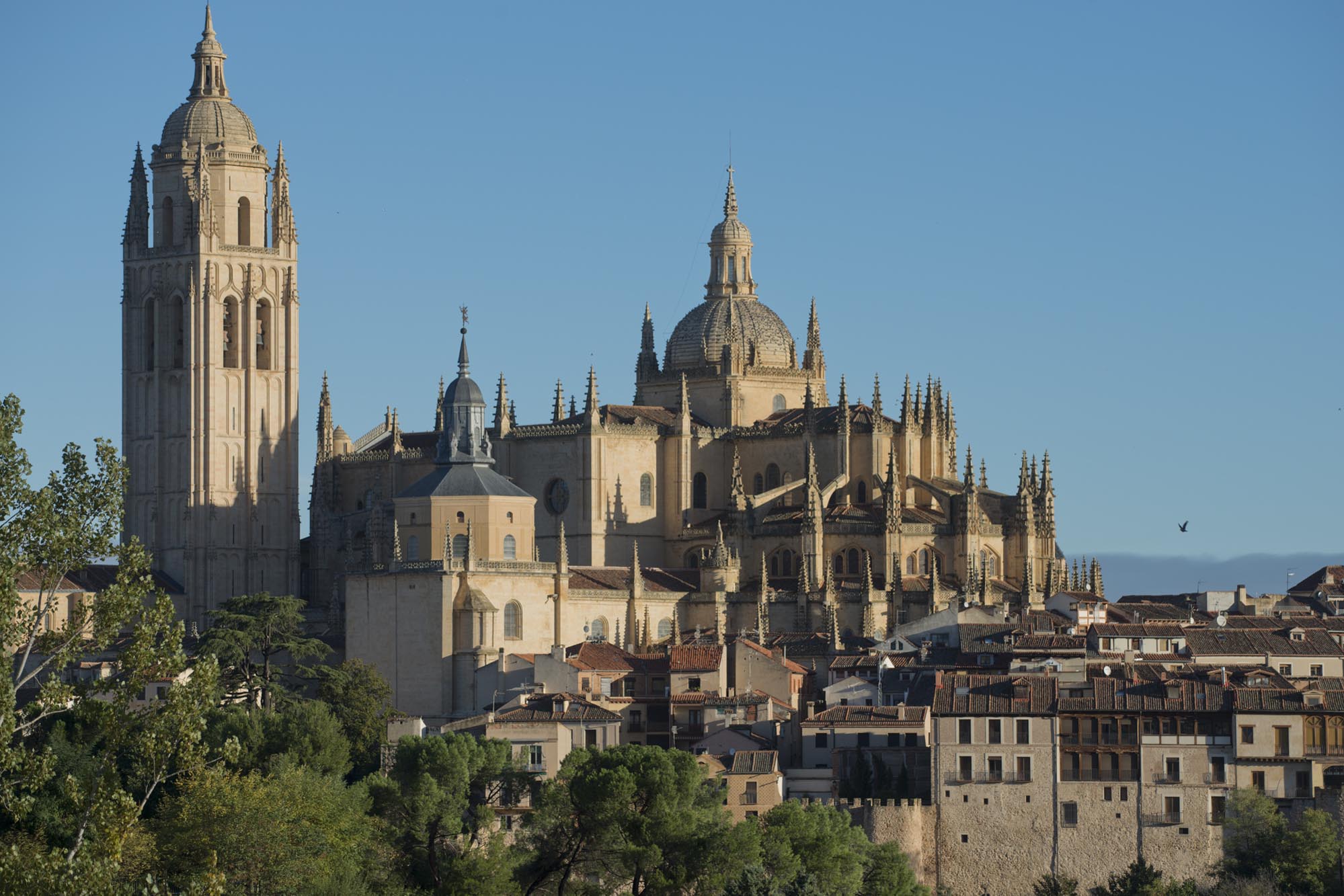 La catedral desde El Calvario, el inicio de la escritora británica. La catedral desde El Calvario, el inicio de la escritora británica.