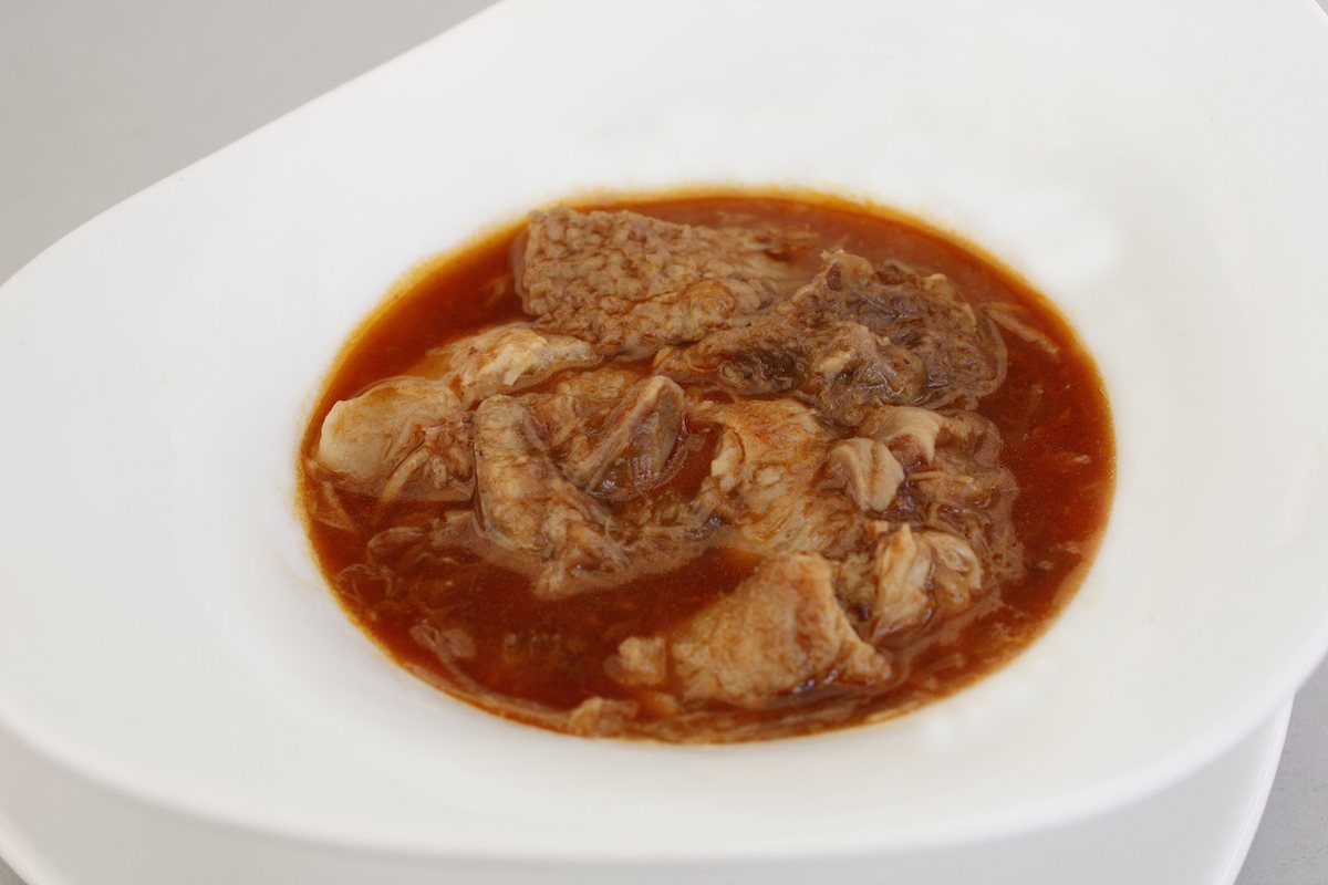 Callos caseros con morros, una de las recetas tradicionales más populares de la casa. Callos caseros con morros, una de las recetas tradicionales más populares de la casa.