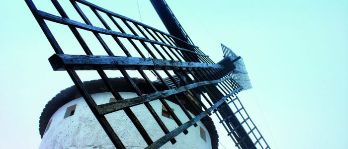 Don Quijote confundió molinos con gigantes en Campo de Criptana. Don Quijote confundió molinos con gigantes en Campo de Criptana.