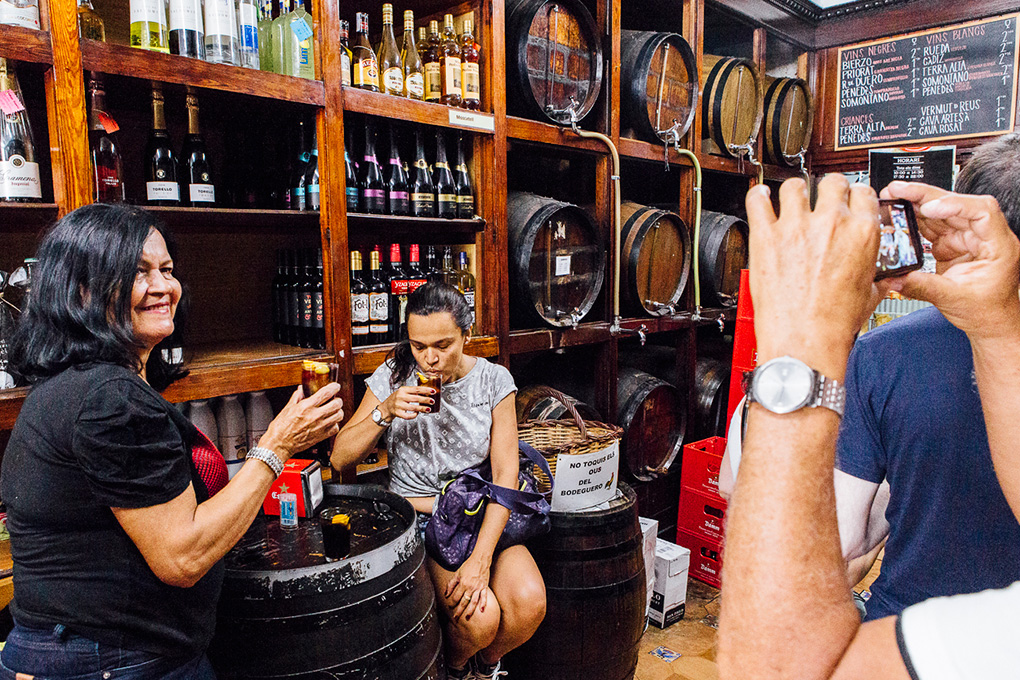 'Bodega Sopena', en Barcelona. 'Bodega Sopena', en Barcelona.