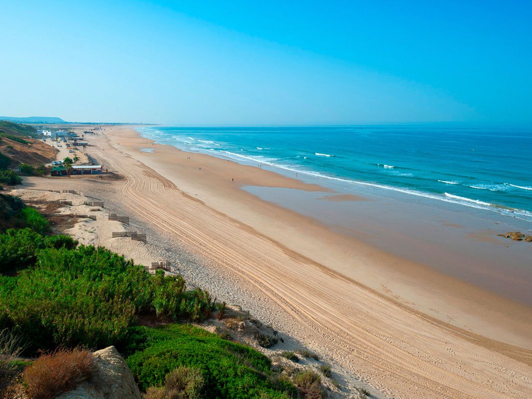 Playa de la Fontanilla, en Conil, Cádiz. Playa de la Fontanilla, en Conil, Cádiz.