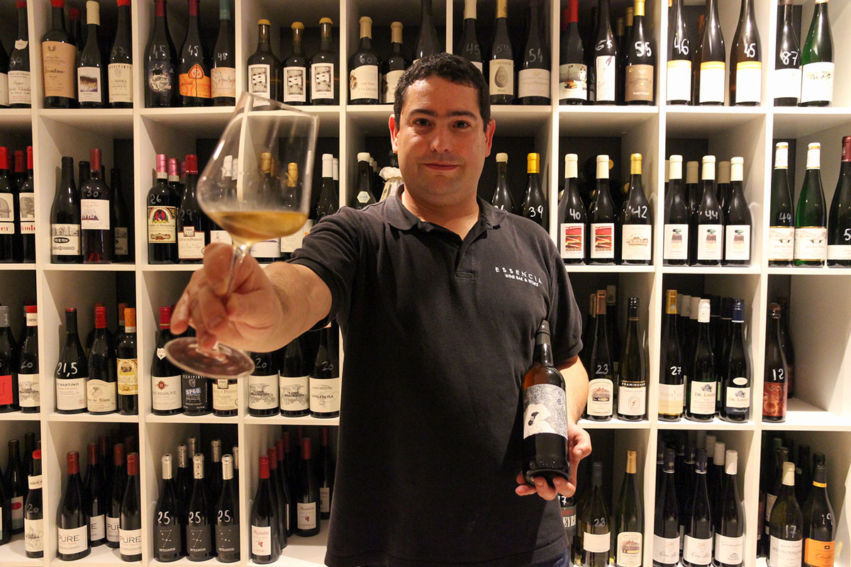 Dani Corman ofrece una nutrida oferta de vinos Dani Corman ofrece una nutrida oferta de vinos