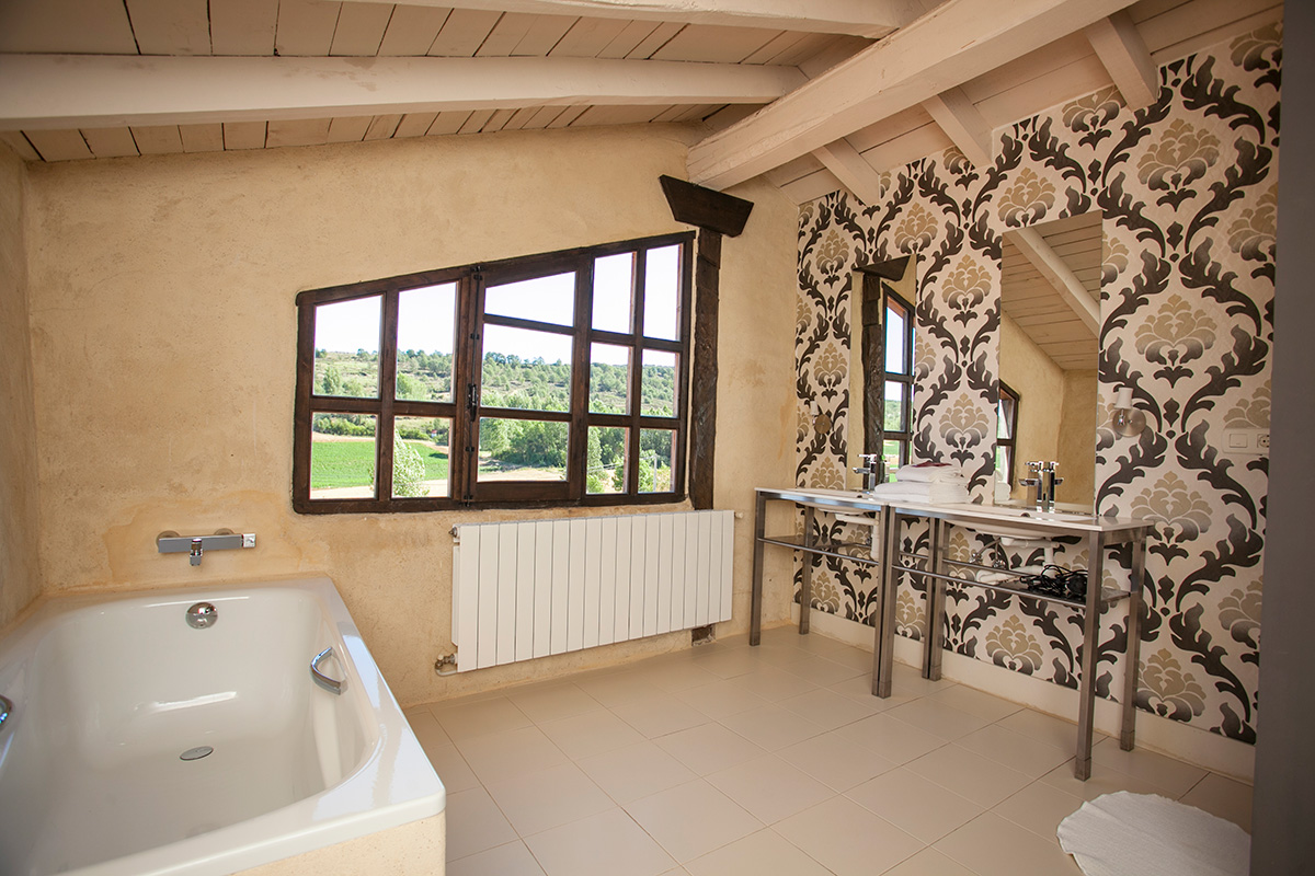 Baño en Hotel Posada Priorato de Val. Villacibio Baño en Hotel Posada Priorato de Val. Villacibio