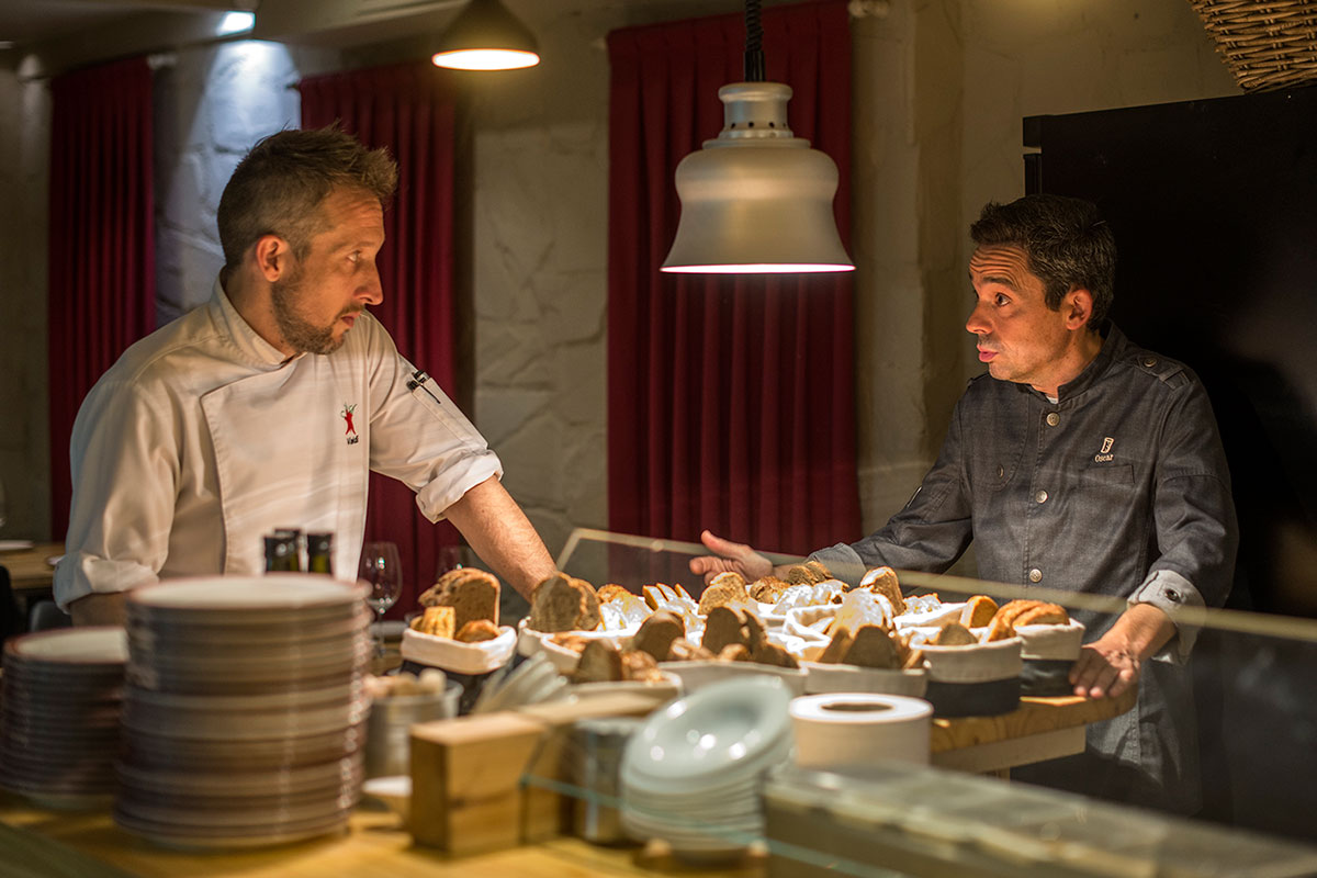 Diego Valdivieso y Oscar Vila, los dueños del restaurante. Diego Valdivieso y Oscar Vila, los dueños del restaurante.