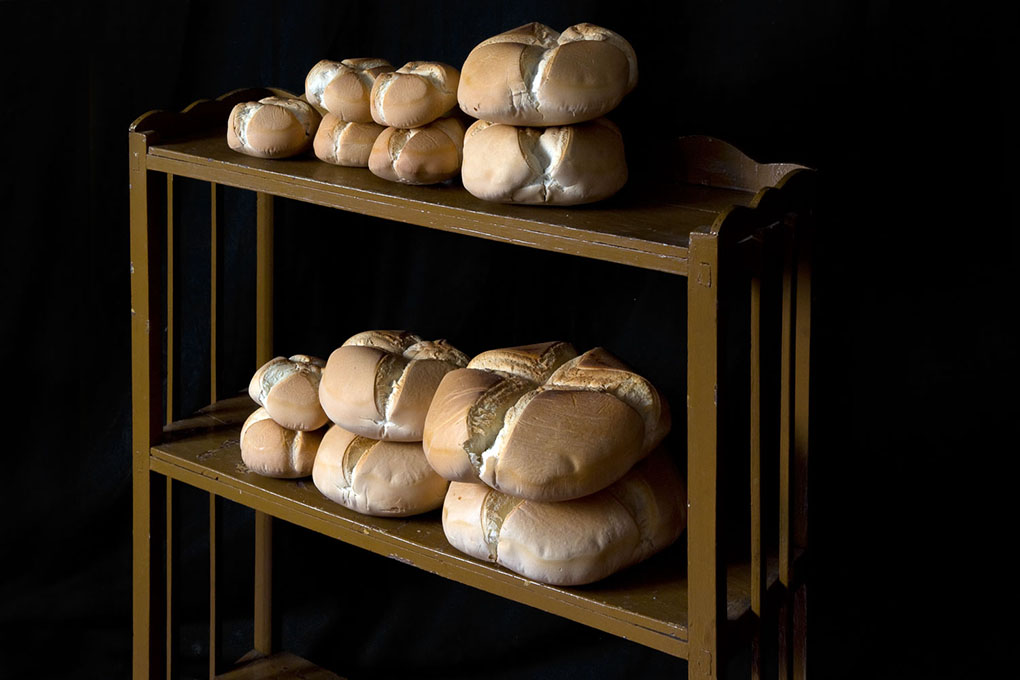 Pan de Cruz hecho. Pan de Cruz hecho.